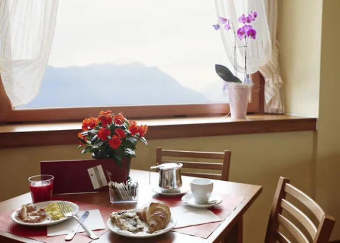 Paradiso Hotel