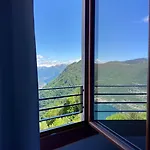 Paradiso Hotel 3*