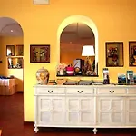 Hotel Paradiso